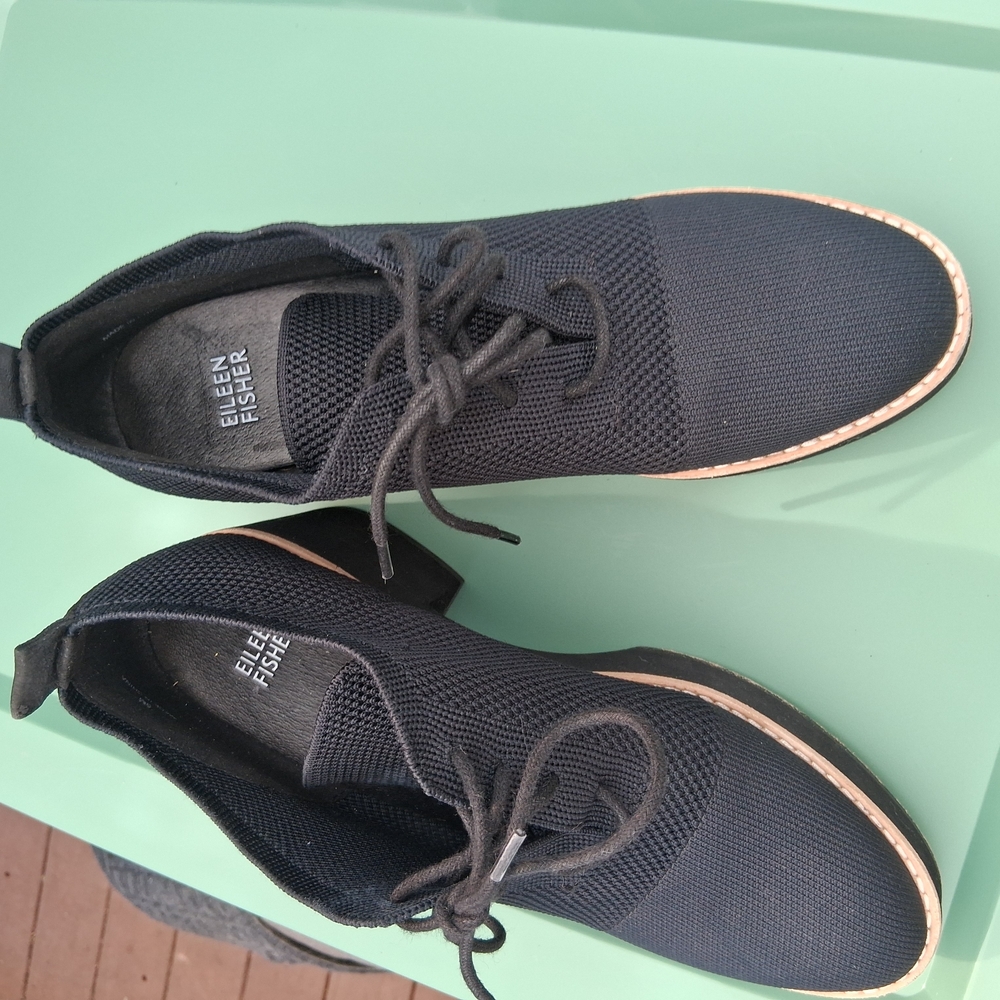 Eileen Fisher Women's Black Knit Oxfords